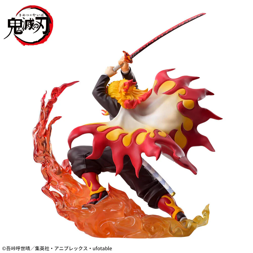 Demon Slayer: Kimetsu no Yaiba Xross Link Figure - Kyojuro Rengoku - Image 5