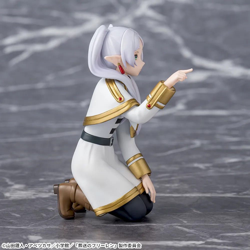 Frieren: Beyond Journey's End Frieren (Poking Something) Premium Perching Figure - Image 5
