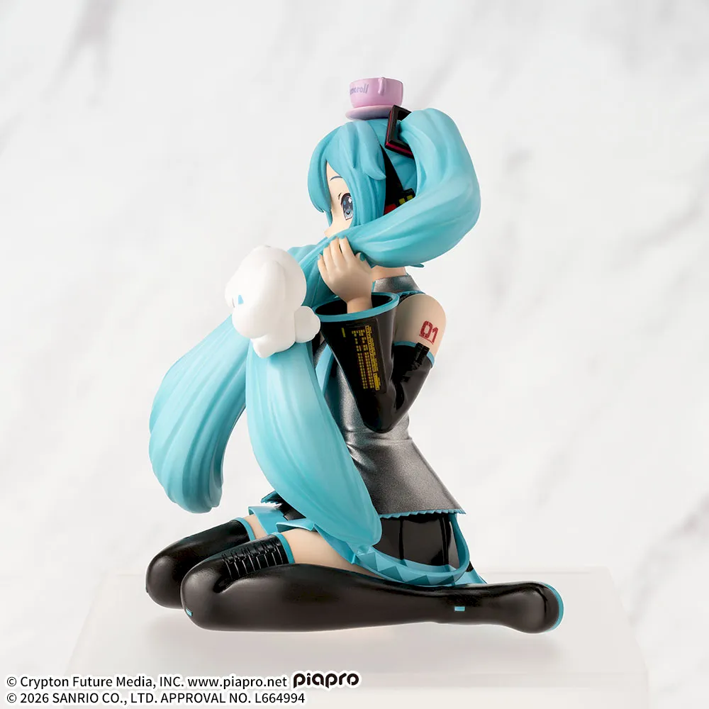 Hatsune Miku x Cinnamoroll: Fluffy Ver. Premium Chokonose Figure - Image 5