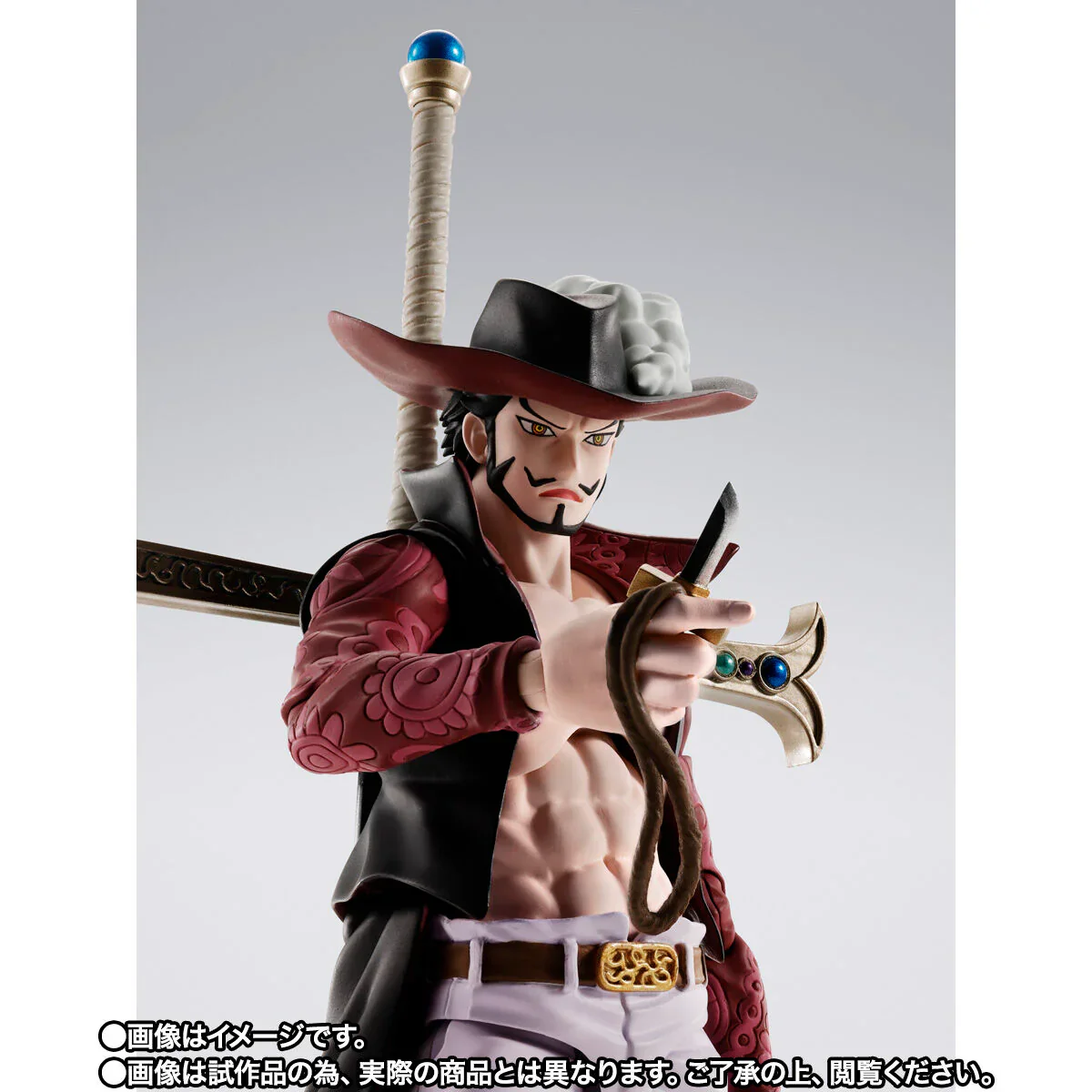 One Piece S.H.Figuarts Action Figure Dracule Mihawk Hawkeye - Image 4