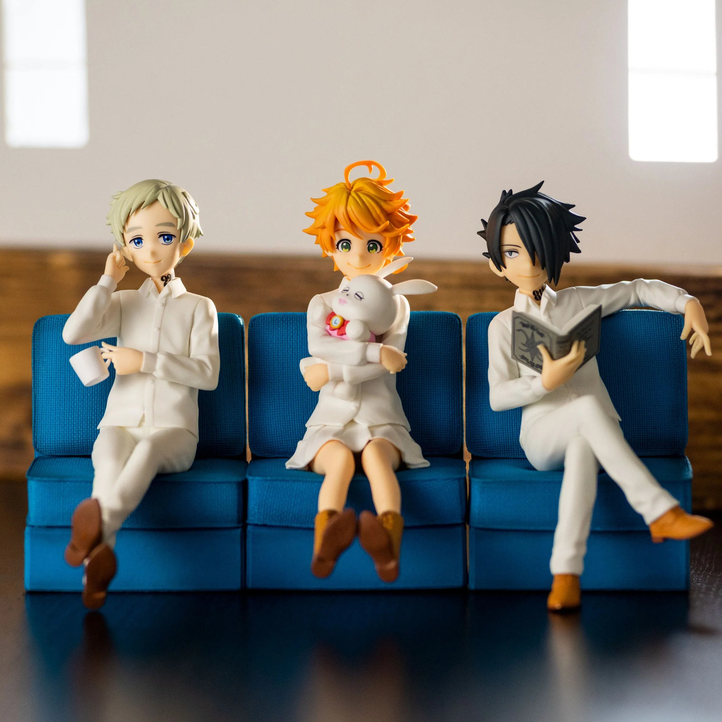 The Promised Neverland: Ray Premium Figure (2nd Hand) - Image 4